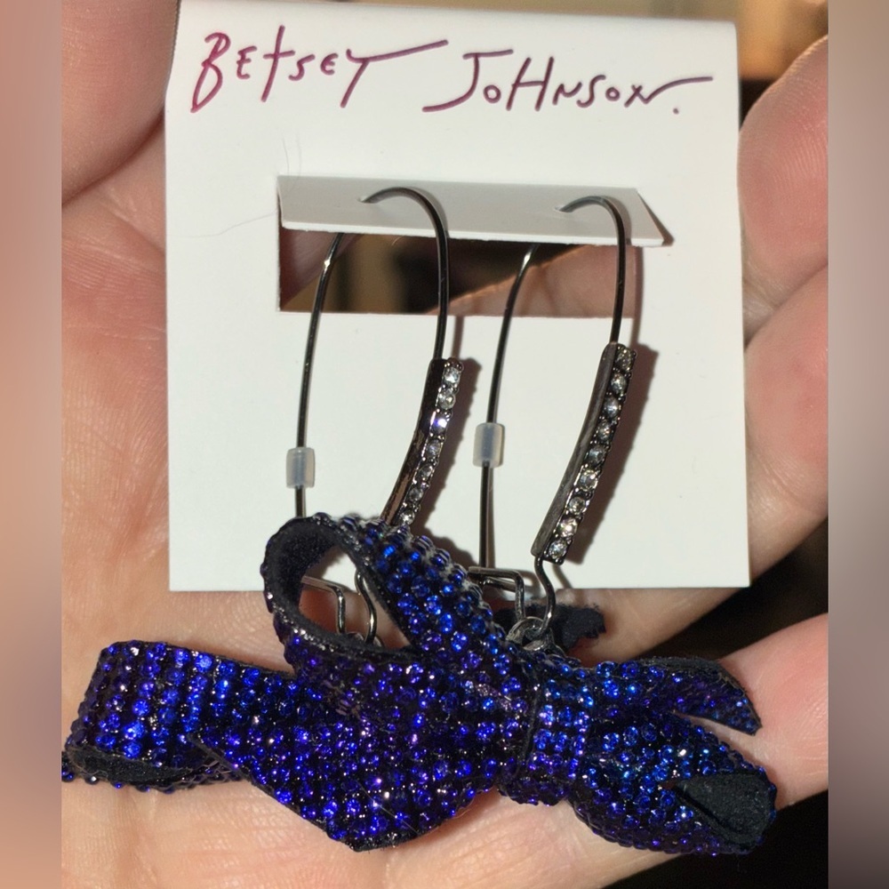 BETSEY JOHNSON Pavé-Laid Navy-Colored Crystal Bows Dangle/Drop Earrings NEW NWT